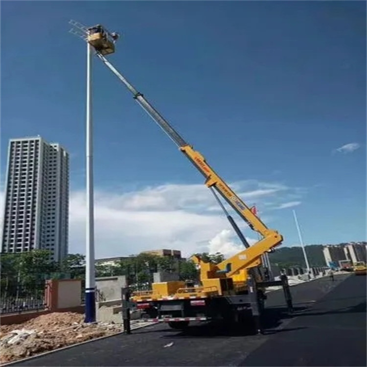 休宁县维修路灯的曲臂升降车出租