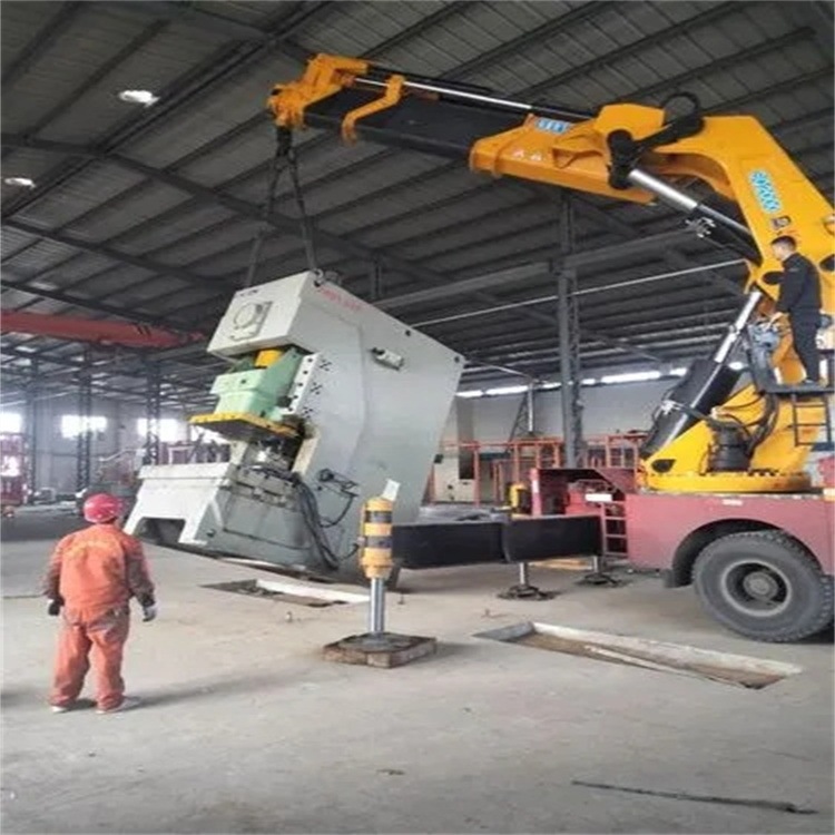 休宁县80吨折臂吊车出租附近电话